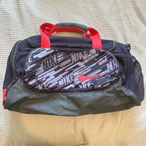 Nike Team Training Max Air Sports Gym bag Tote duffel bag pink purple grey